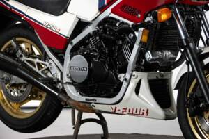 Immagine 38/50 di Honda VF 750 (1983)