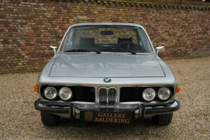 Image 19/50 of BMW 3.0 CSi (1974)