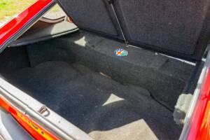 Image 11/25 of Alfa Romeo GTV 6 2.5 (1984)