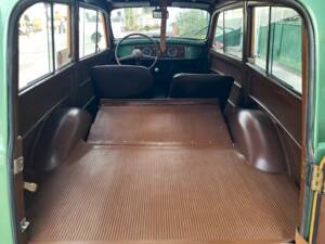 Image 33/38 of FIAT 500 C Giardiniera (1952)