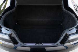 Image 76/83 de Aston Martin V12 Vantage (2009)