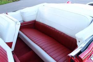 Bild 15/29 von Cadillac 62 Convertible (1956)