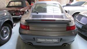 Bild 4/22 von Porsche 911 Turbo (2003)