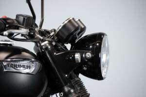 Immagine 34/50 di Triumph DUMMY (2017)