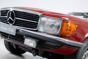 Image 24/38 of Mercedes-Benz 350 SL (1973)