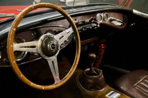 Image 24/50 of Austin-Healey 3000 Mk II (BN7) (1962)