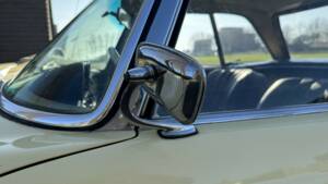 Image 19/31 de Mercedes-Benz 250 SL (1967)
