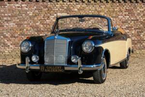 Imagen 17/50 de Mercedes-Benz 220 S Cabriolet (1956)