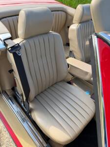 Afbeelding 20/33 van Mercedes-Benz 500 SL (1988)