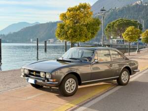 Image 2/18 of Peugeot 504 Coupé (1973)