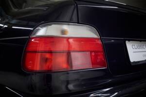 Image 30/99 of BMW M5 (2000)