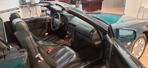 Imagen 18/33 de Mercedes-Benz SL 320 (1994)