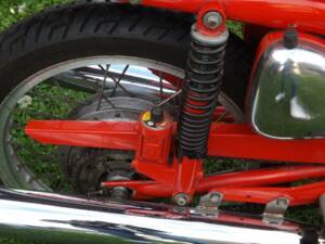 Immagine 19/50 di MV Agusta 350 S (1972)