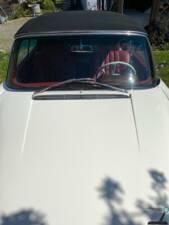 Image 25/77 of Mercedes-Benz 250 SE (1966)