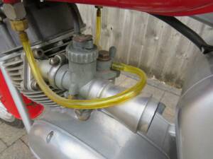 Bild 19/37 von Moto Guzzi Stornello 125 (1962)
