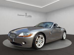 Bild 1/34 von BMW Z4 3.0i (2004)