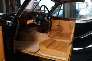 Afbeelding 16/22 van Jaguar XK 120 FHC (1960)