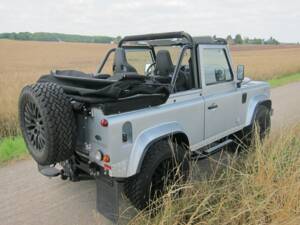 Imagen 7/19 de Land Rover Defender 90 TD4 (2008)