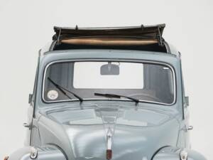 Imagen 10/15 de FIAT 500 C Topolino (1953)