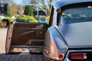 Immagine 42/42 di Citroën DS 20 Pallas (1970)