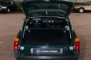 Bild 32/38 von MG MGB GT (1975)
