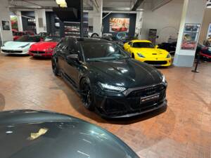 Bild 3/19 von Audi RS6 Avant (2022)
