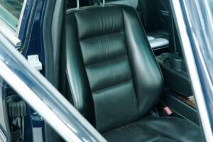 Bild 20/50 von Mercedes-Benz 500 SEL (1990)
