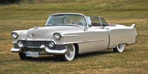 Bild 2/50 von Cadillac 62 Convertible (1954)