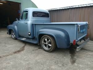 Image 7/8 of Ford F-100 (1954)
