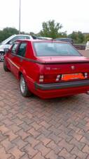 Image 18/51 of Alfa Romeo 75 1.8 Turbo (1991)