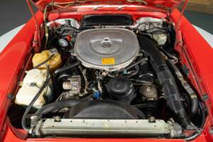 Bild 19/19 von Mercedes-Benz 560 SL (1988)