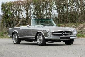 Image 1/37 of Mercedes-Benz 280 SL (1970)