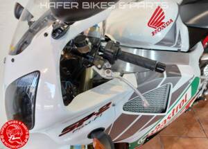 Image 35/44 of Honda VTR 1000 SP2 (2003)