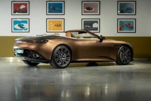 Bild 35/51 von Aston Martin DB12 Volante (2024)