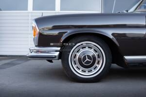 Bild 27/37 von Mercedes-Benz 280 SE (1969)