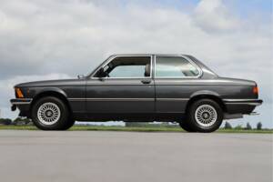 Image 27/50 of BMW 323i (1980)