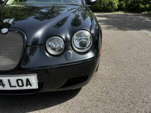 Bild 40/50 von Jaguar S-Type 4.2 V8 R (2004)