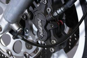 Bild 28/50 von Suzuki DUMMY (1988)