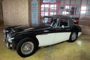 Image 2/11 of Austin-Healey 3000 Mk III (BJ8) (1965)