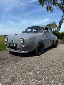 Image 2/20 of Renault Dauphine Export (1965)