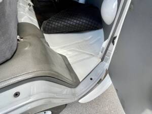 Image 12/20 of Volkswagen T1 panel van (1964)