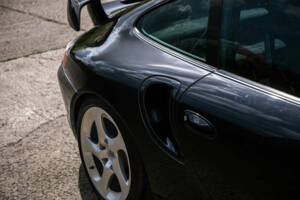 Afbeelding 24/49 van Porsche 911 GT2 Clubsport (2002)