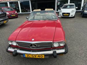 Image 6/8 of Mercedes-Benz 560 SL (1986)