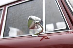 Image 35/50 of Mercedes-Benz 220 (1967)