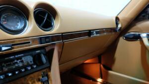 Bild 13/29 von Mercedes-Benz 500 SLC (1980)