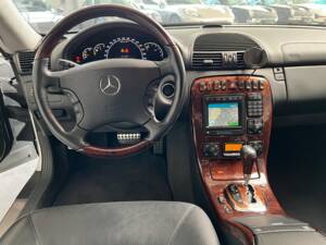 Bild 17/28 von Mercedes-Benz CL 55 AMG (2002)