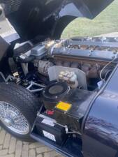 Afbeelding 2/10 van Jaguar E-Type 4.2 (1965)