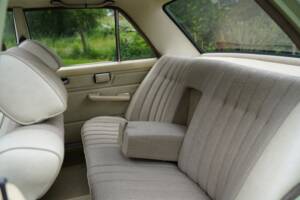 Bild 4/13 von Mercedes-Benz 230/4 (1976)