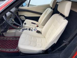 Image 6/14 de Ferrari 308 GTS Quattrovalvole (1984)