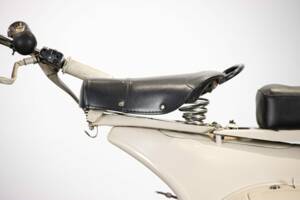 Bild 16/50 von Piaggio Vespa 150 "Struzzo" VL (1955)